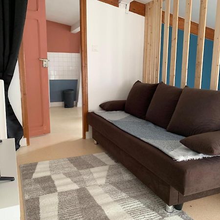 Appartement Charmant Face Au Haras Saint-Lô Eksteriør bilde